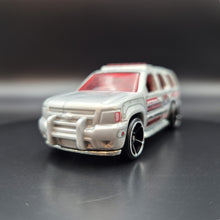 Load image into Gallery viewer, Hot Wheels 2012 '07 Chevy Tahoe Silver Race Rods 5 Pack Loose