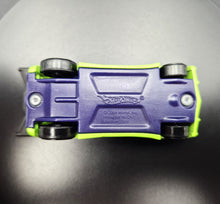 Load image into Gallery viewer, Hot Wheels 2009 Impavido 1 Green #3 McDonald's Die Cast Car