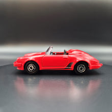 Load image into Gallery viewer, Maisto 1989 Porsche 911 Carrera Speedster Red 1:64 Special Edition