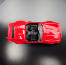 Load image into Gallery viewer, Maisto 1989 Porsche 911 Carrera Speedster Red 1:64 Special Edition