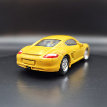 Load image into Gallery viewer, Welly 2015 Porsche Cayman S Yellow #52224 1:60