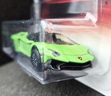 Load image into Gallery viewer, Majorette 2021 Lamborghini Aventador SV Roadster Green #219 Street Cars New