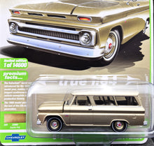 Load image into Gallery viewer, Auto World 2021 1966 Chevy Suburban Premium Series Release 3 B Version