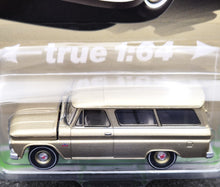 Load image into Gallery viewer, Auto World 2021 1966 Chevy Suburban Premium Series Release 3 B Version