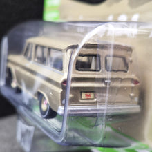 Load image into Gallery viewer, Auto World 2021 1966 Chevy Suburban Premium Series Release 3 B Version