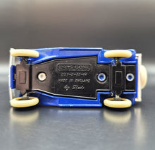 Load image into Gallery viewer, Lledo Days Gone 1983 1934 Ford A Woody Wagon Godfrey Davis #7 White