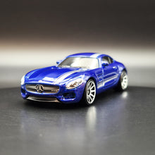 Load image into Gallery viewer, Hot Wheels 2022 '15 Mercedes-AMG GT Blue European Car Culture Multipack Exclusive