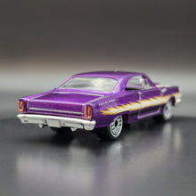 Load image into Gallery viewer, Hot Wheels 2022 '66 Ford Fairlane 427 Deep Purple Ultra Hots 1/8