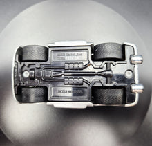 Load image into Gallery viewer, Hot Wheels 2004 Lincoln Navigator Silver Hot Tunerz 1:55 - Rare