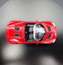Load image into Gallery viewer, Welly 1999 2001 Opel Speedster Red #52225 1:64 Die Cast Car