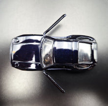 Load image into Gallery viewer, Welly 1982 Porsche 928 Dark Blue/Black #110 1:64 Car
