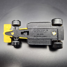 Load image into Gallery viewer, Welly F1 Race Car Yellow #9810 1:64