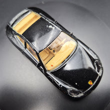 Load image into Gallery viewer, Bburago 1997 Porsche 911 Carrera Black 1:43 Die Cast