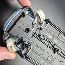 Load image into Gallery viewer, Bburago 2004 Land Rover Freelander Light Blue 1:24 Die Cast