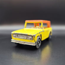 Load image into Gallery viewer, Matchbox Lesney 1972 Field Car Yellow MB18 Matchbox 1-75 Superfast
