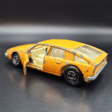 Load image into Gallery viewer, Matchbox 1972 BMC 1800 Pinifarina Orange #56 1-75 Superfast