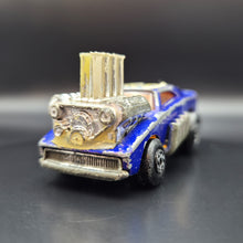 Load image into Gallery viewer, Matchbox 1972 Pi-Eyed Piper Blue #48 1-75 Superfast