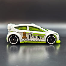 Load image into Gallery viewer, Hot Wheels 2018 '12 Ford Fiesta White #263 Checkmate 9/9