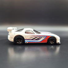 Load image into Gallery viewer, Hot Wheels 2018 Dodge Viper SRT10 ACR White 50th Anniversary Throwback 10/10