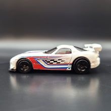 Load image into Gallery viewer, Hot Wheels 2018 Dodge Viper SRT10 ACR White 50th Anniversary Throwback 10/10