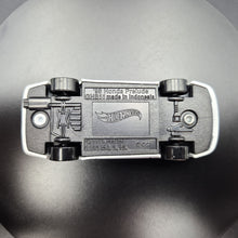 Load image into Gallery viewer, Hot Wheels 2022 '98 Honda Prelude White Nightburnerz 5 Pack Exclusive