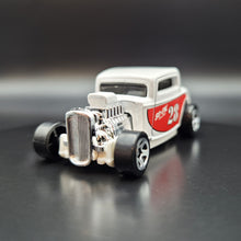 Load image into Gallery viewer, Hot Wheels 2023 '32 Ford White #124 Retro Racers 7/10