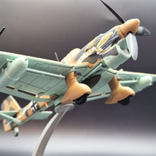 Load image into Gallery viewer, 1941 Junkers JU-87R-2 Stuka Luftwaffe Dive Bomber 1:72 Die Cast Plane