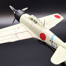 Load image into Gallery viewer, 1942 Japanese Air Force Mitsubishi A6M3 Zero Fighter 1:72 Die Cast Plane