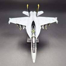 Load image into Gallery viewer, 2005 Boeing FA-18F Super Hornet US Navy Die Cast Plane 1:100