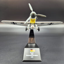 Load image into Gallery viewer, 1942 German Air Force Messerschmitt Bf109F-4 Grey 1:72 Fighter Die Cast Plane