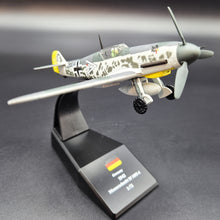 Load image into Gallery viewer, 1942 German Air Force Messerschmitt Bf109F-4 Grey 1:72 Fighter Die Cast Plane