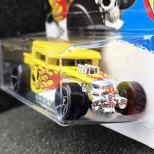 Load image into Gallery viewer, Hot Wheels 2017 Bone Shaker Yellow #306 HW Daredevils 7/10 New
