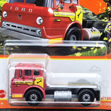 Load image into Gallery viewer, Matchbox 2023 1965 Ford C900 Red #18 MBX Highway New Long Card