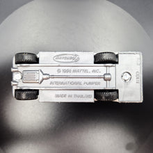 Load image into Gallery viewer, Matchbox 2009 International Pumper White #59 Emergency Response 5/8