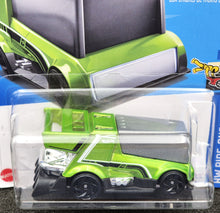 Load image into Gallery viewer, Hot Wheels 2024 Rink Racer Green #168 HW Ride-Ons 5/5 New Long Card