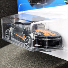 Load image into Gallery viewer, Hot Wheels 2024 '18 Camaro SS Black #32 HW Dream Garage 2/5 New Long Card