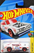 Load image into Gallery viewer, Hot Wheels 2024 King Kuda White Green #152 HW Art Cars 8/10 New Long Card