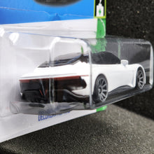 Load image into Gallery viewer, Hot Wheels 2024 DeLorean Alphas White #85 HW Green Speed 7/10 New Long Card