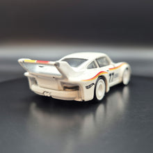 Load image into Gallery viewer, Hot Wheels 2020 Porsche 934.5 White Thrill Climbers 2/5 Car Culture