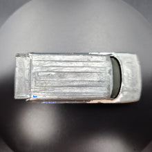 Load image into Gallery viewer, Matchbox 1986 Ford Supervan II White #72 Matchbox 1-75 Series