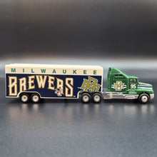 Load image into Gallery viewer, Matchbox 1995 Kenworth T600 Semi Truck Milwaukee Brewers Team Collectible MLB95 - CY-112