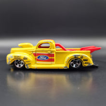 Load image into Gallery viewer, Hot Wheels 2011 '40 Ford Pickup Yellow #127 HW Drag Racers 7/10