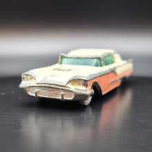 Load image into Gallery viewer, Matchbox Lesney 1960 Ford Thunderbird Cream #75 Matchbox Series