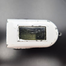 Load image into Gallery viewer, Matchbox 1991 Pony Trailer White #7 Motorcity Set Loose