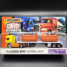 Load image into Gallery viewer, Matchbox 2006 Mercedes-Benz Actros 1857 Pipe Truck Yellow MB Convoy MB8199