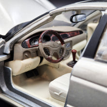 Load image into Gallery viewer, Maisto 1999 Jaguar S-Type #31865 Light Gold 1:18 Die Cast Car