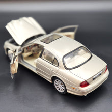 Load image into Gallery viewer, Maisto 1999 Jaguar S-Type #31865 Light Gold 1:18 Die Cast Car