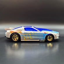 Load image into Gallery viewer, Hot Wheels 2014 '13 Ford Mustang GT Silver #161 HW Race: Track Aces