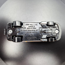 Load image into Gallery viewer, Hot Wheels 2014 '13 Ford Mustang GT Silver #161 HW Race: Track Aces