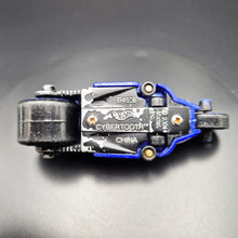 Load image into Gallery viewer, Hot Wheels 2005 Cybertooth Blue Thunder Cycles